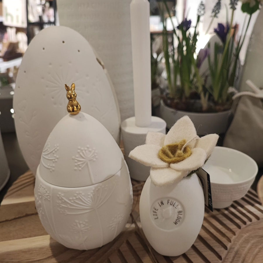 Przellanhasen bei Blooms and Rooms